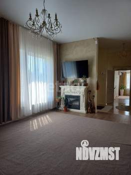 Дом 185м², 2-этажный, участок 6 сот.  