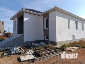 Дом 420м&sup2;, 1-этажный, участок 8 сот.  