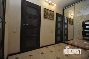 Дом 200м², 2-этажный, участок 3 сот.  