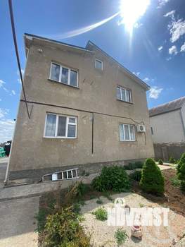 Дом 202м&sup2;, 2-этажный, участок 6 сот.  