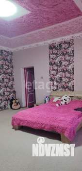Дом 354м², 3-этажный, участок 6 сот.  