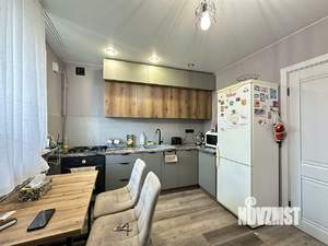 Дом 225м², 2-этажный, участок 3 сот.  