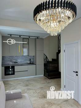 Дом 80м², 3-этажный, участок 2 сот.  