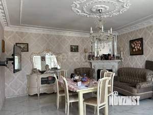 Дом 156м², 2-этажный, участок 1 сот.  