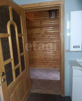 Дом 292м², 3-этажный, участок 10 сот.  