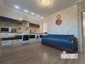 Дом 135м&sup2;, 2-этажный, участок 2 сот.  