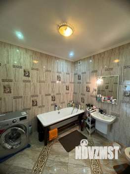 Дом 202м&sup2;, 2-этажный, участок 6 сот.  