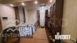 Дом 270м², 3-этажный, участок 6 сот.  