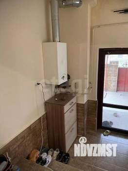 Дом 194м², 1-этажный, участок 6 сот.  