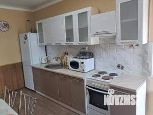 Дом 80м², 2-этажный, участок 1 сот.  