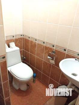 Дом 200м², 3-этажный, участок 6 сот.  