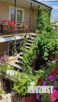 Дом 291м², 2-этажный, участок 3 сот.  