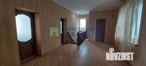 Дом 142м&sup2;, 2-этажный, участок 3 сот.  