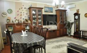 Дом 226м², 2-этажный, участок 6 сот.  