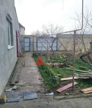 Дом 220м², 2-этажный, участок 6 сот.  