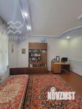 Дом 300м&sup2;, 3-этажный, участок 6 сот.  