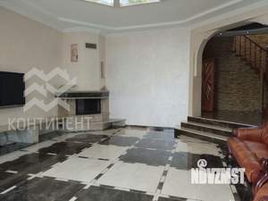 Дом 250м², 2-этажный, участок 6 сот.  