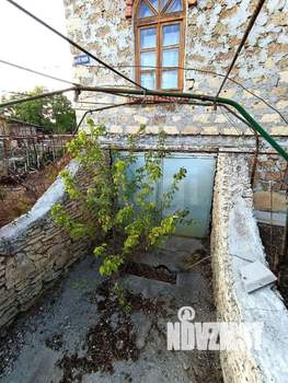 Дом 241м&sup2;, 3-этажный, участок 6 сот.  