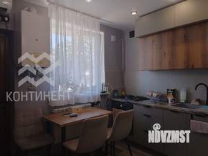 Дом 190м&sup2;, 2-этажный, участок 3 сот.  