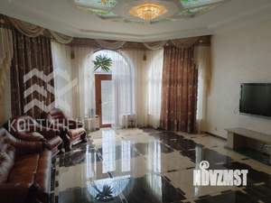 Дом 250м&sup2;, 2-этажный, участок 6 сот.  