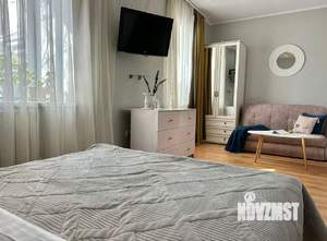 2-к квартира, посуточно, 50м2, 1/1 этаж