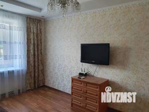 1-к квартира, посуточно, 45м2, 1/2 этаж