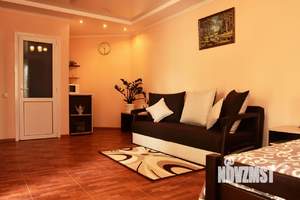 1-к квартира, посуточно, 36м2, 2/3 этаж