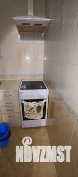 Студия квартира, посуточно, 31м2, 1/3 этаж