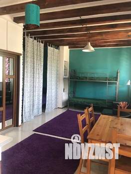 Студия квартира, посуточно, 43м2, 2/2 этаж