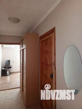 2-к квартира, посуточно, 35м2, 1/5 этаж