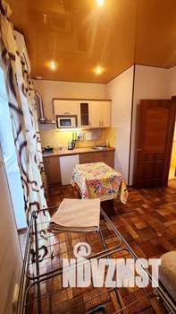 1-к квартира, посуточно, 30м2, 2/2 этаж