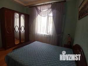 2-к квартира, посуточно, 60м2, 2/2 этаж