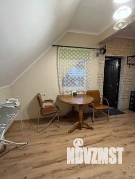 Студия квартира, посуточно, 38м2, 2/2 этаж