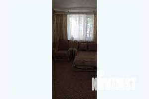 1-к квартира, посуточно, 30м2, 1/2 этаж