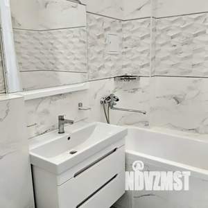 2-к квартира, посуточно, 35м2, 2/2 этаж