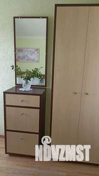 2-к квартира, посуточно, 45м2, -1/3 этаж
