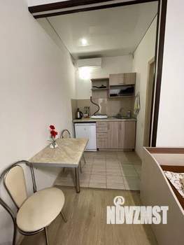 Студия квартира, посуточно, 22м2, 1/3 этаж