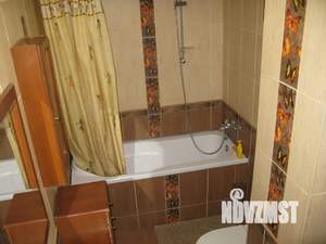 3-к квартира, посуточно, 65м2, 1/3 этаж