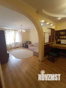 1-к квартира, посуточно, 56м2, 6/7 этаж