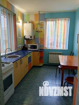 1-к квартира, посуточно, 32м2, 1/2 этаж