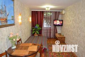 2-к квартира, посуточно, 45м2, 2/2 этаж