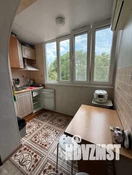 Студия квартира, посуточно, 25м2, 1/5 этаж