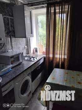 1-к квартира, посуточно, 32м2, 3/5 этаж