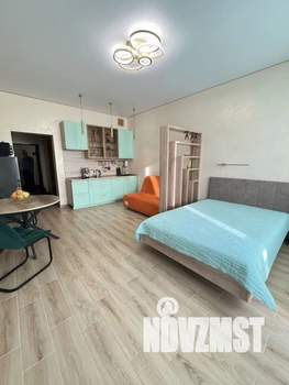 Студия квартира, посуточно, 37м2, 5/9 этаж