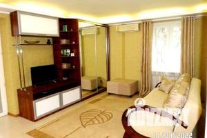 2-к квартира, посуточно, 44м2, 1/5 этаж