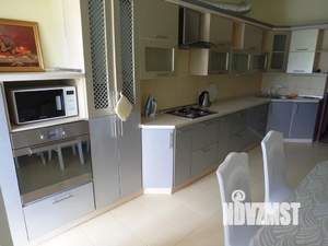 2-к квартира, посуточно, 92м2, 2/4 этаж