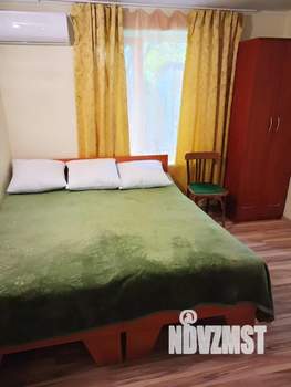 1-к квартира, посуточно, 30м2, 1/2 этаж
