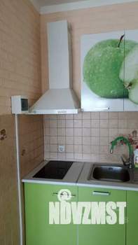 2-к квартира, посуточно, 45м2, -1/3 этаж