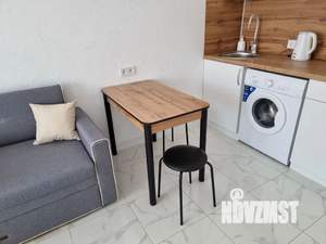 Студия квартира, посуточно, 20м2, 2/2 этаж