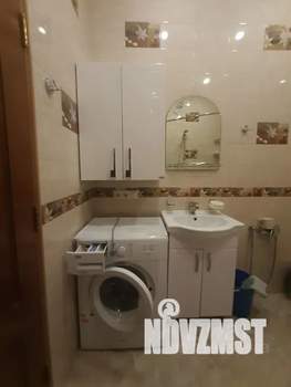 2-к квартира, посуточно, 45м2, 1/2 этаж